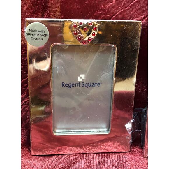 Frames Two Regent Square Silver With Swarovski Crystals in a heart. Red,pink 4x3 - Picture 2 of 4